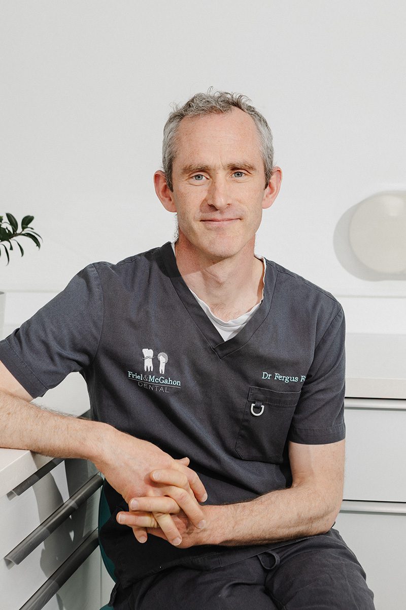 Dr. Fergus    Friel BaBDentSc